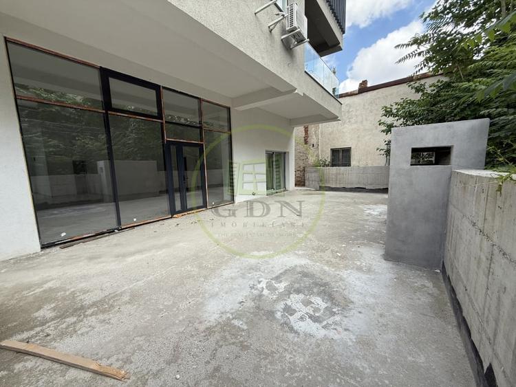 Spațiu comercial, de 84 mp, în 1 Mai