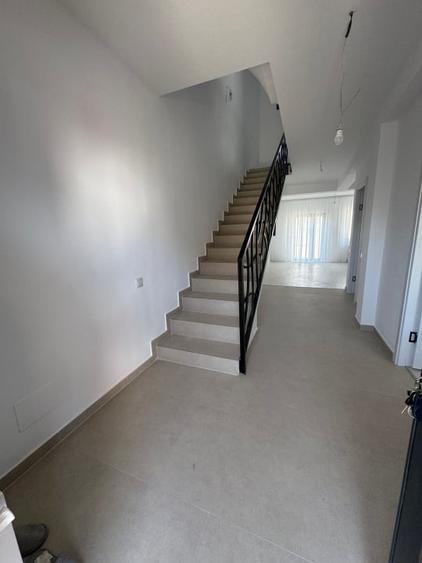 Duplex cu 5 camere cu Canalizare în Bragadiru