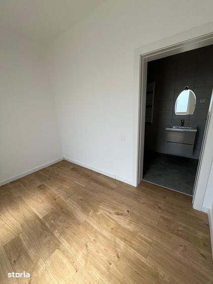 Casă cu 3 camere cu Teren 236 Mp în Corbeanca