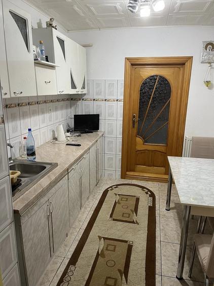 Apartament cu 2 camere decomandat în Radu Negru