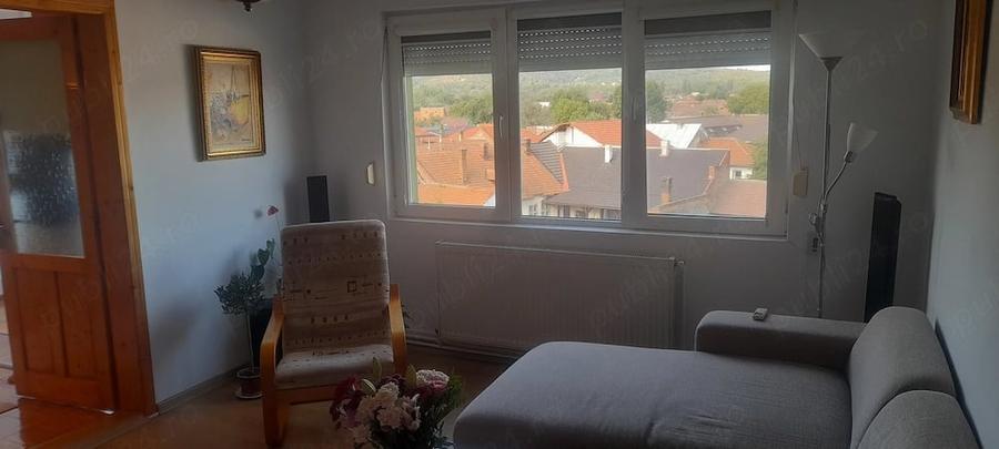 Apartament cu 2 camere nedecomandat în Central