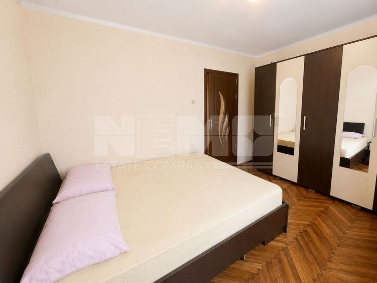 Apartament cu 2 camere semidecomandat, mobilat în Sud