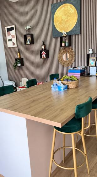 Duplex cu 4 camere cu Canalizare în Central