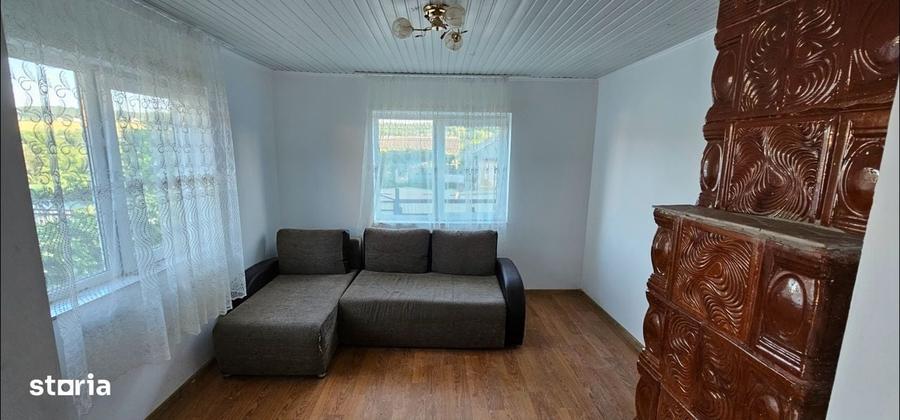 Casa locuibila + 26 ari teren la sosea/Zona excelenta,curte si gradina - 10