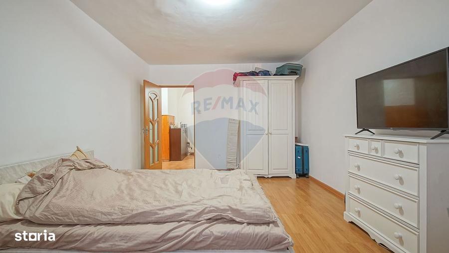 Apartament cu 3 camere în Sânpetru