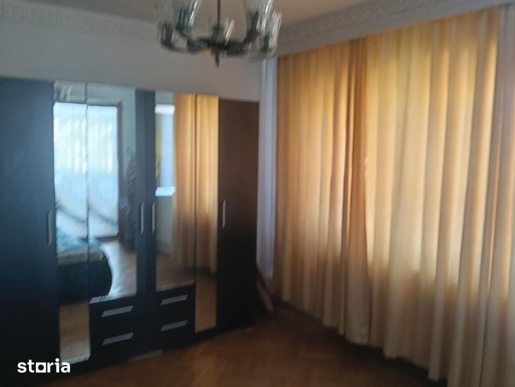 Apartament cu 4 camere în Central