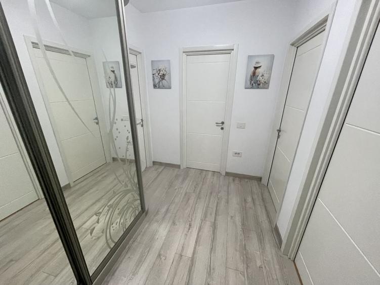 Apartament cu 2 camere decomandat în Tătărași