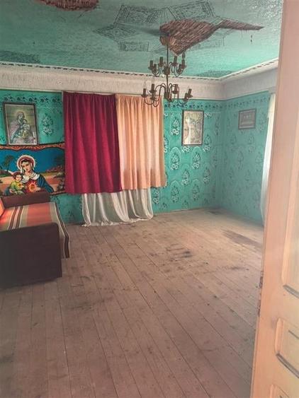 Casă individuală cu 4 camere cu Teren 6240 Mp în Valea Crișului