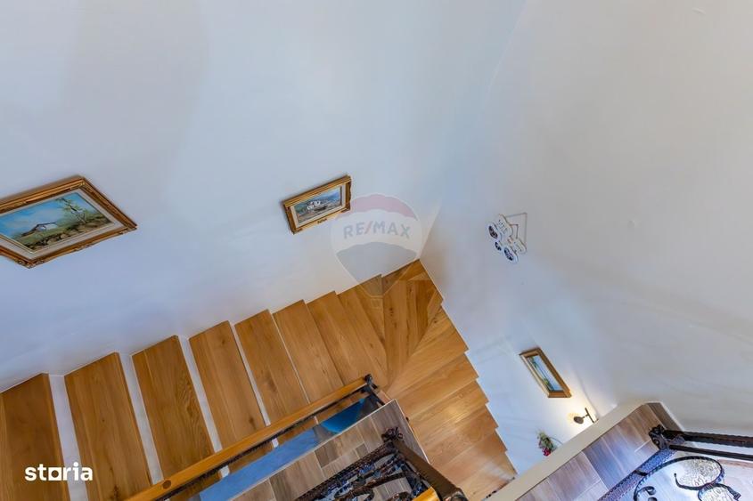 Casă cu 4 camere cu Teren 144 Mp în Măgura