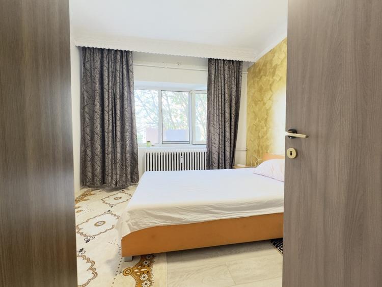 Apartament cu 2 camere nedecomandat, mobilat în Unirii