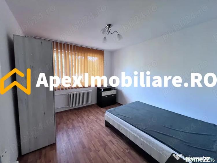 Apartament cu 3 camere semidecomandat, mobilat în Giulești