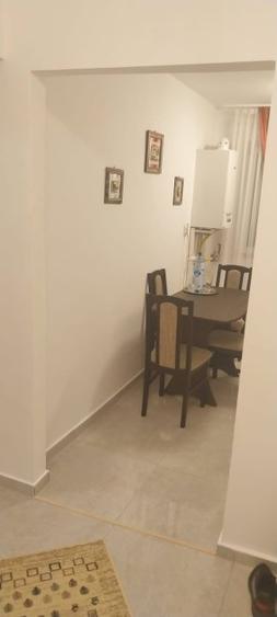 Apartament cu 2 camere decomandat, mobilat în Tomis Nord