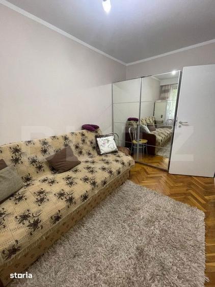 Apartament cu 3 camere semidecomandat în Central