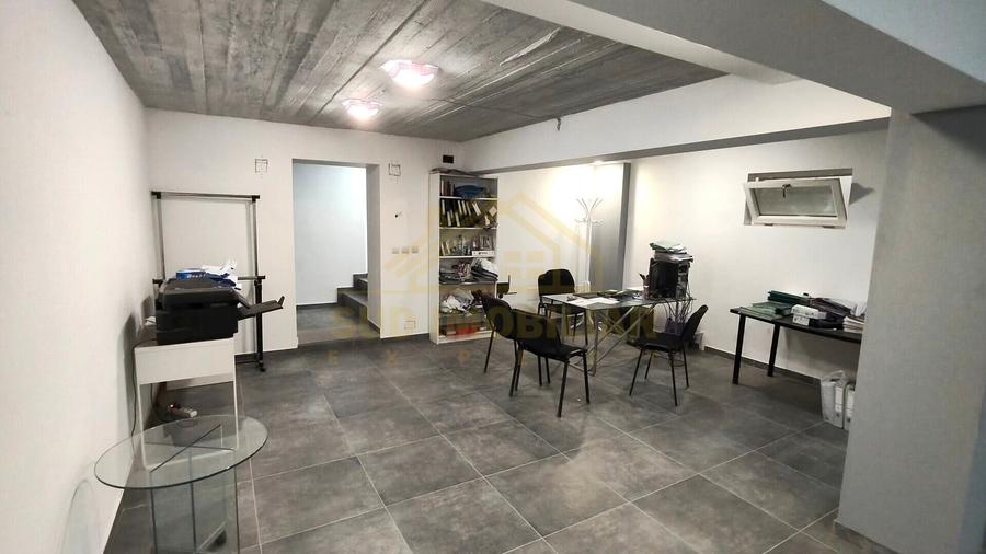Spatiu comercial / birouri / depozitare - 128.6 mp - 3 locuri parcare in pret - 1