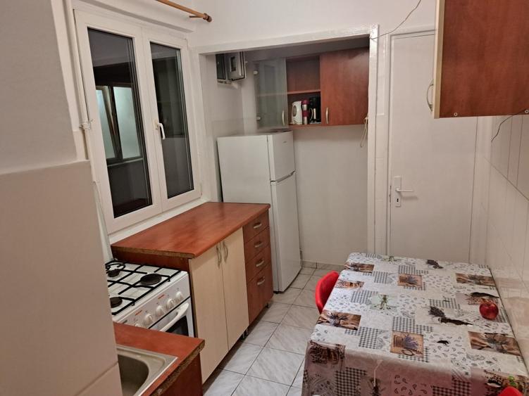 Apartament cu 2 camere decomandat în Unirii