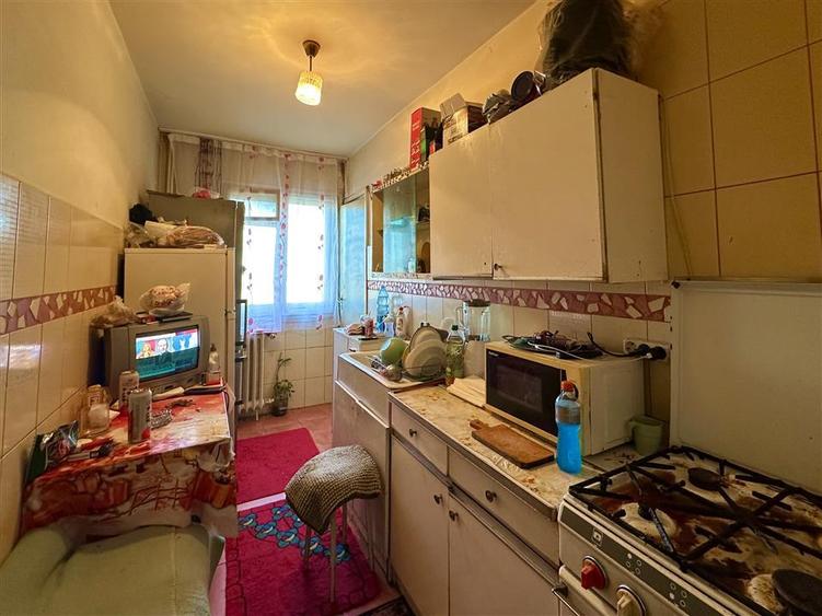 Apartament cu 2 camere decomandat în Aurel Vlaicu