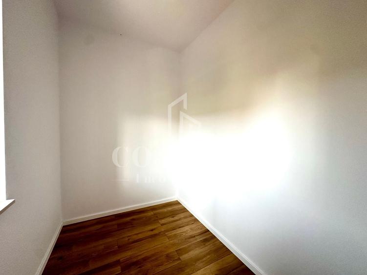 Duplex cu 4 camere cu Canalizare în Florești