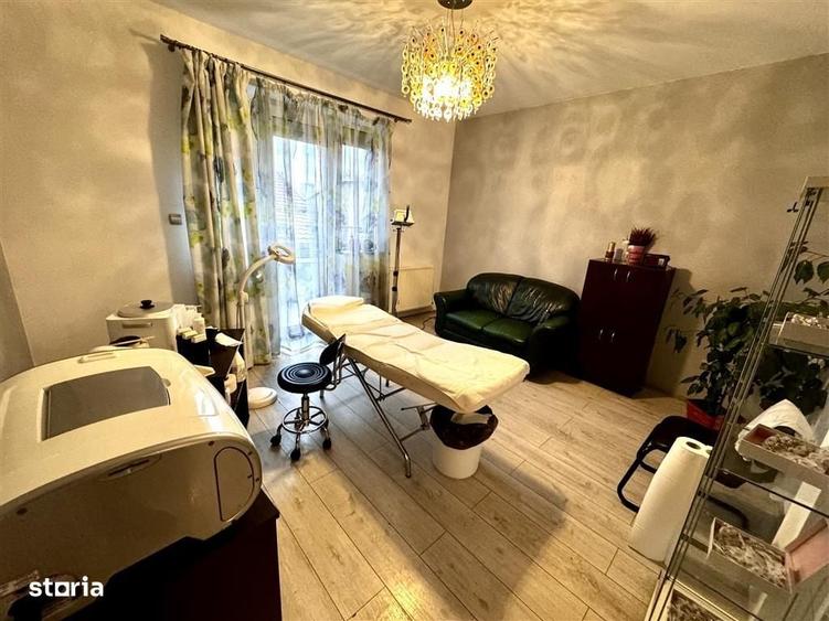 Casă cu 4 camere în Central
