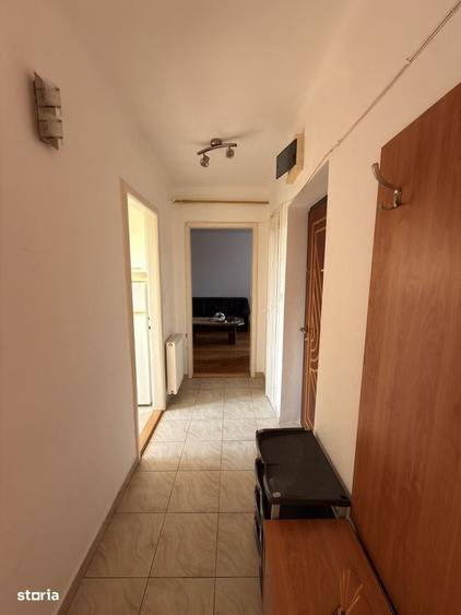 Apartament cu 2 camere decomandat în Medicină