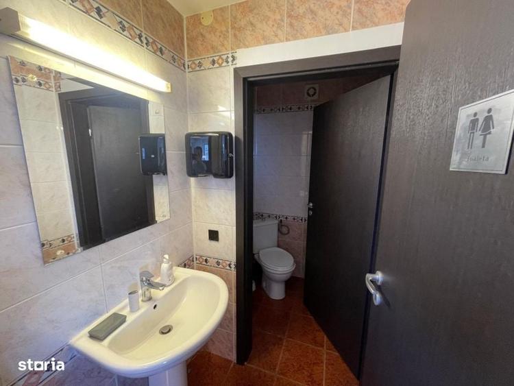 Apartament cu 4 camere decomandat în Universitate