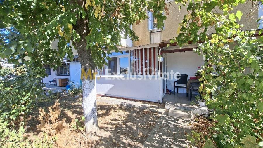 Apartament cu 2 camere semidecomandat în Războieni