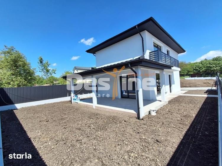 Casă cu 4 camere cu Teren 394 Mp în Miroslava