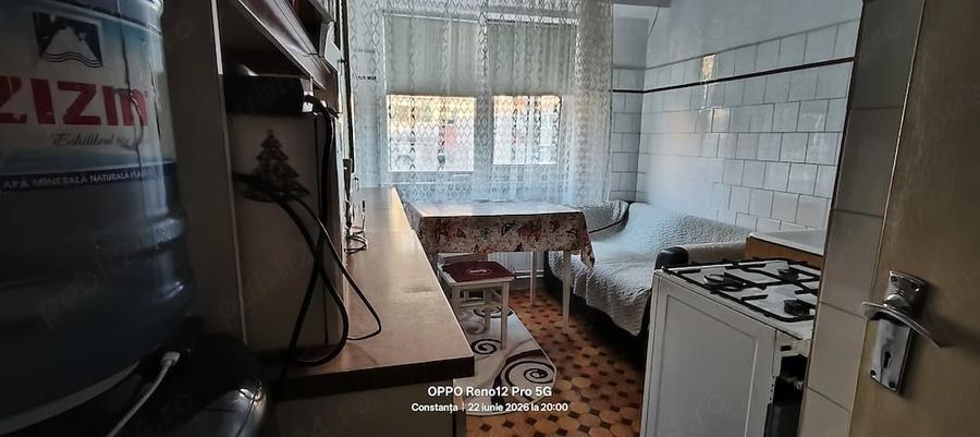 Apartament cu 2 camere decomandat în Sud