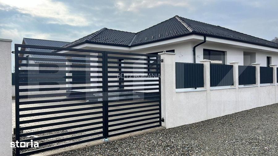 Casa de vanzare, cu 4 camere, 120 mp, zona Unirea