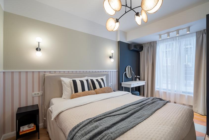 Apartament cu 2 camere semidecomandat în Calea Victoriei