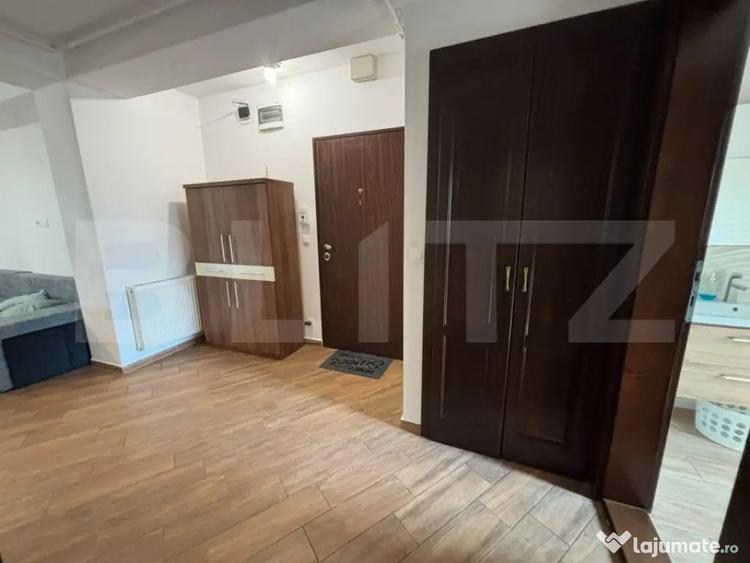 Apartament cu 3 camere decomandat în Ultracentral