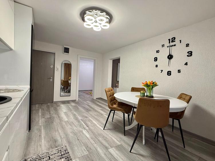 Apartament cu 3 camere în Central