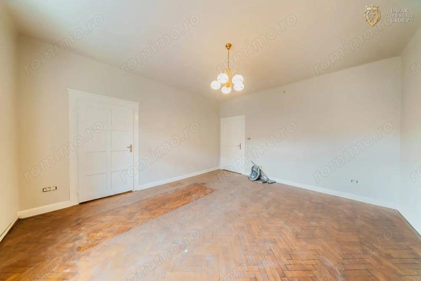 Apartament cu 4 camere decomandat în Ultracentral