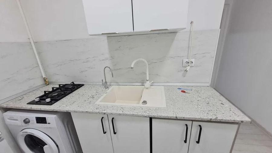 Apartament 2 camere, zona  Nord Cameliei, bloc cub. - 8