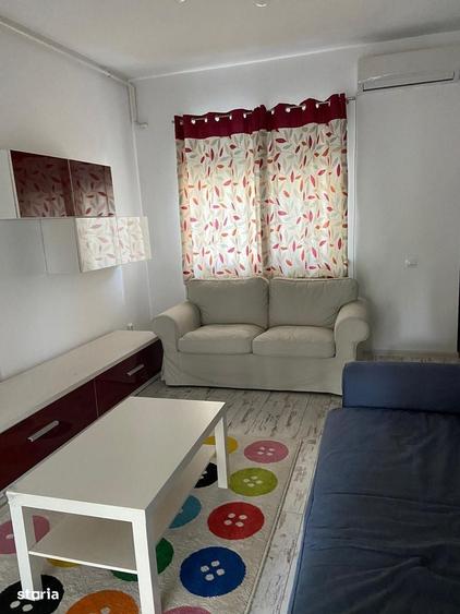Casa de inchiriat 4 Camere - Aparatorii Patriei - 12
