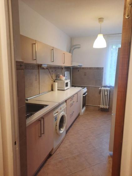 Apartament cu 2 camere decomandat, mobilat în Drumul Taberei