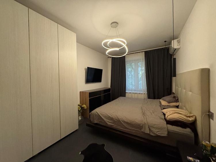 Apartament cu 2 camere decomandat în Floreasca