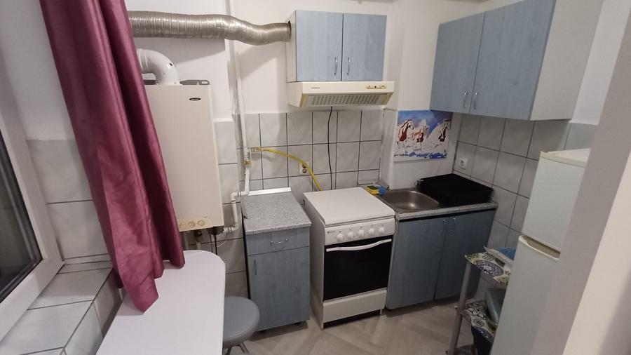 Garsonieră semidecomandată în Central