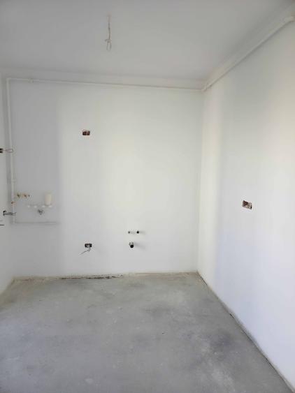 Apartament cu 2 camere decomandat în Tomis Plus