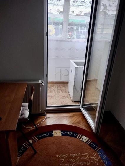 Apartament cu 2 camere semidecomandat în Șagului