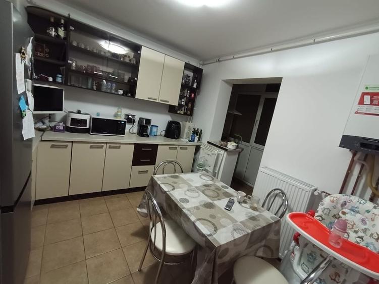 Apartament cu 2 camere decomandat în Giurgiului