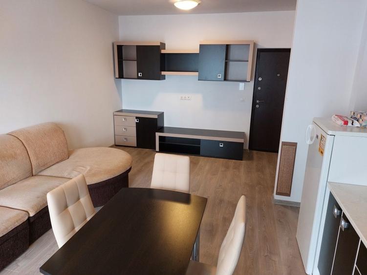 Apartament cu 2 camere în Petru Rareș