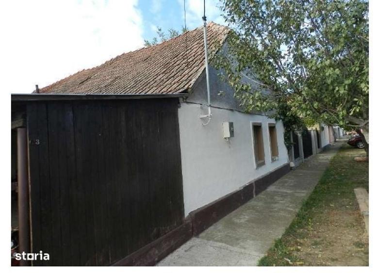 Casă cu 2 camere în Timuș