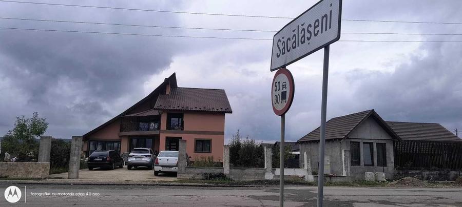 Spațiu comercial, în Săcălășeni