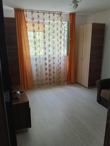 Garsonieră decomandată în Exterior Vest