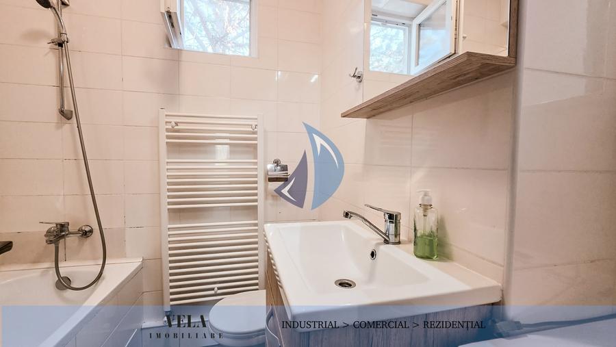 Apartament cu 3 camere decomandat în Semicentral