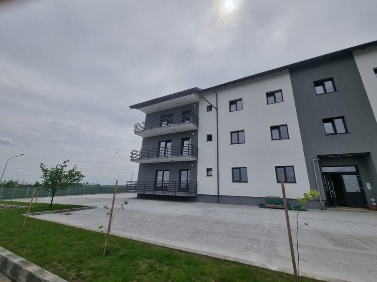 Apartament cu 2 camere decomandat în Trivale