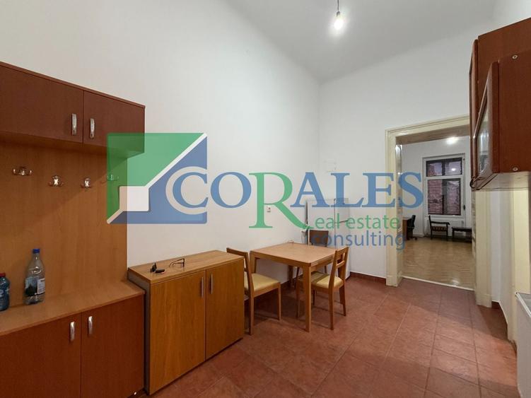 Apartament cu 2 camere semidecomandat, mobilat în Ștefan cel Mare