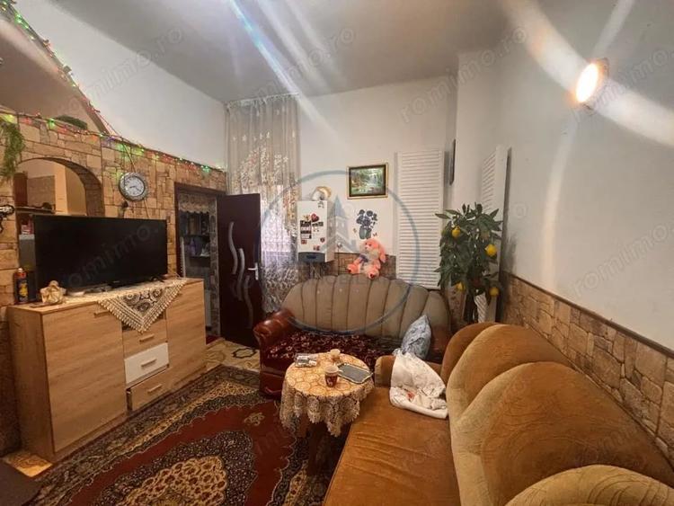 Casă cu 4 camere cu Teren 250 Mp în Central