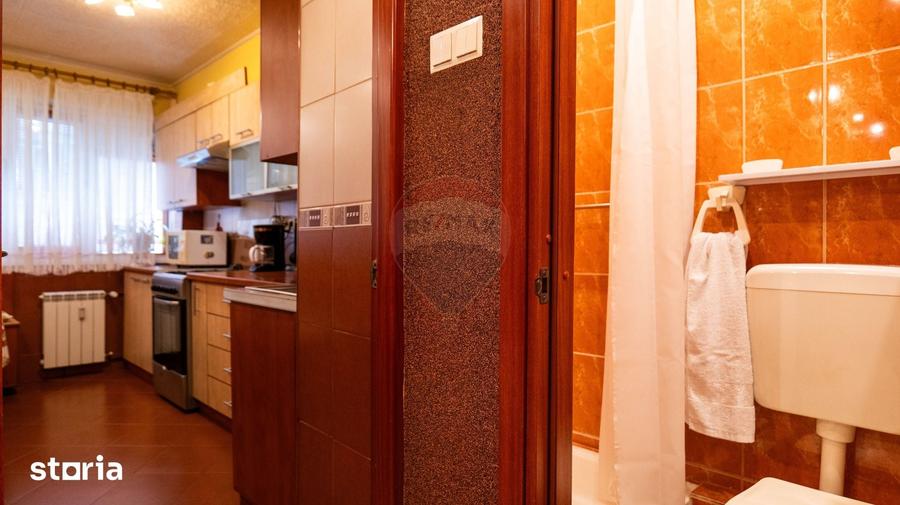 Apartament cu 3 camere decomandat în Pantelimon