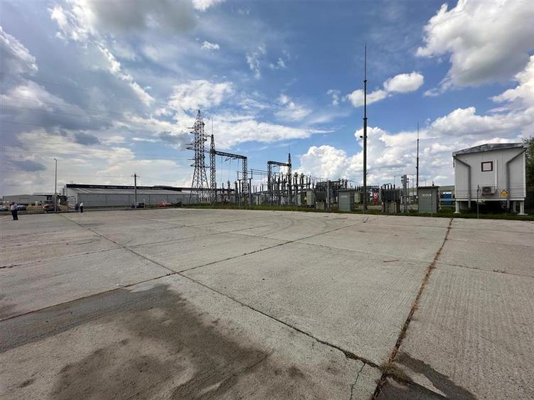 Teren construcție, în Exterior Vest